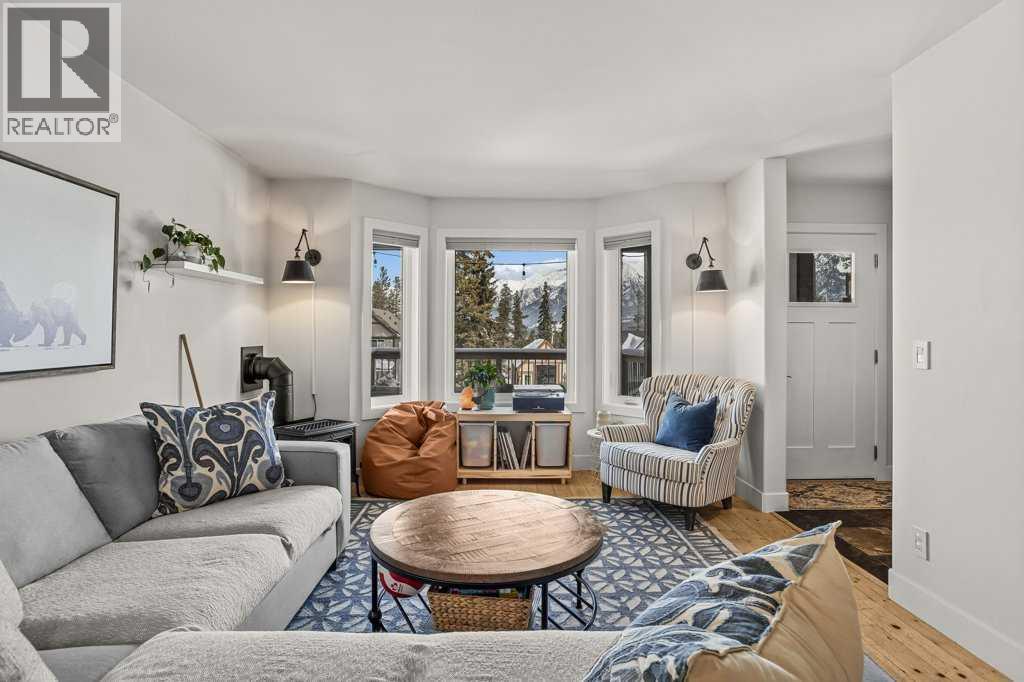 979 Wilson Way, Canmore, Alberta  T1W 2Y9 - Photo 12 - A2299675