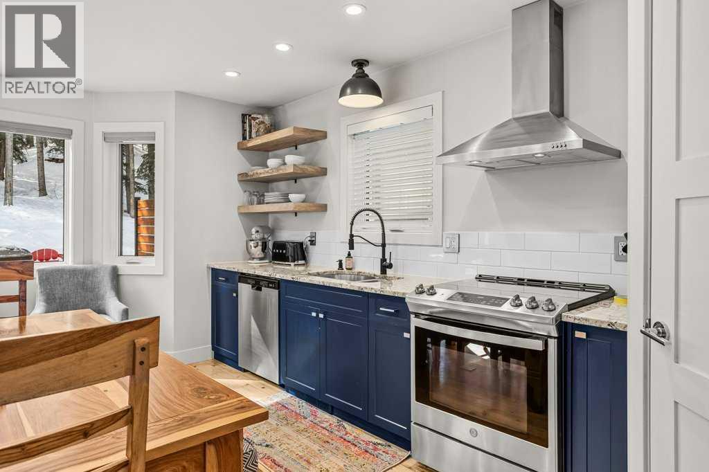 979 Wilson Way, Canmore, Alberta  T1W 2Y9 - Photo 22 - A2299675