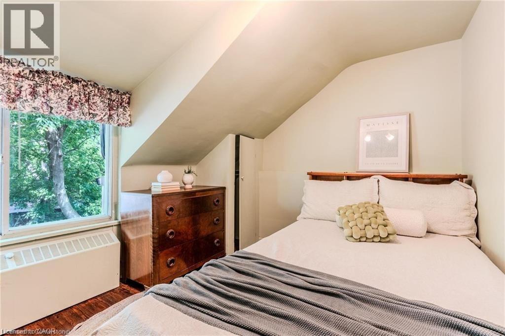 95 Paradise Road N, Hamilton, Ontario  L8S 3S9 - Photo 19 - 40771235