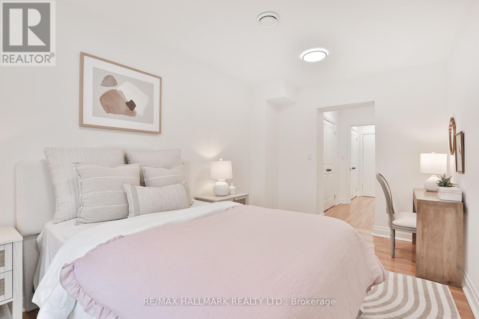 140 Everden Road, Toronto, Ontario  M6C 3K9 - Photo 21 - C13023622