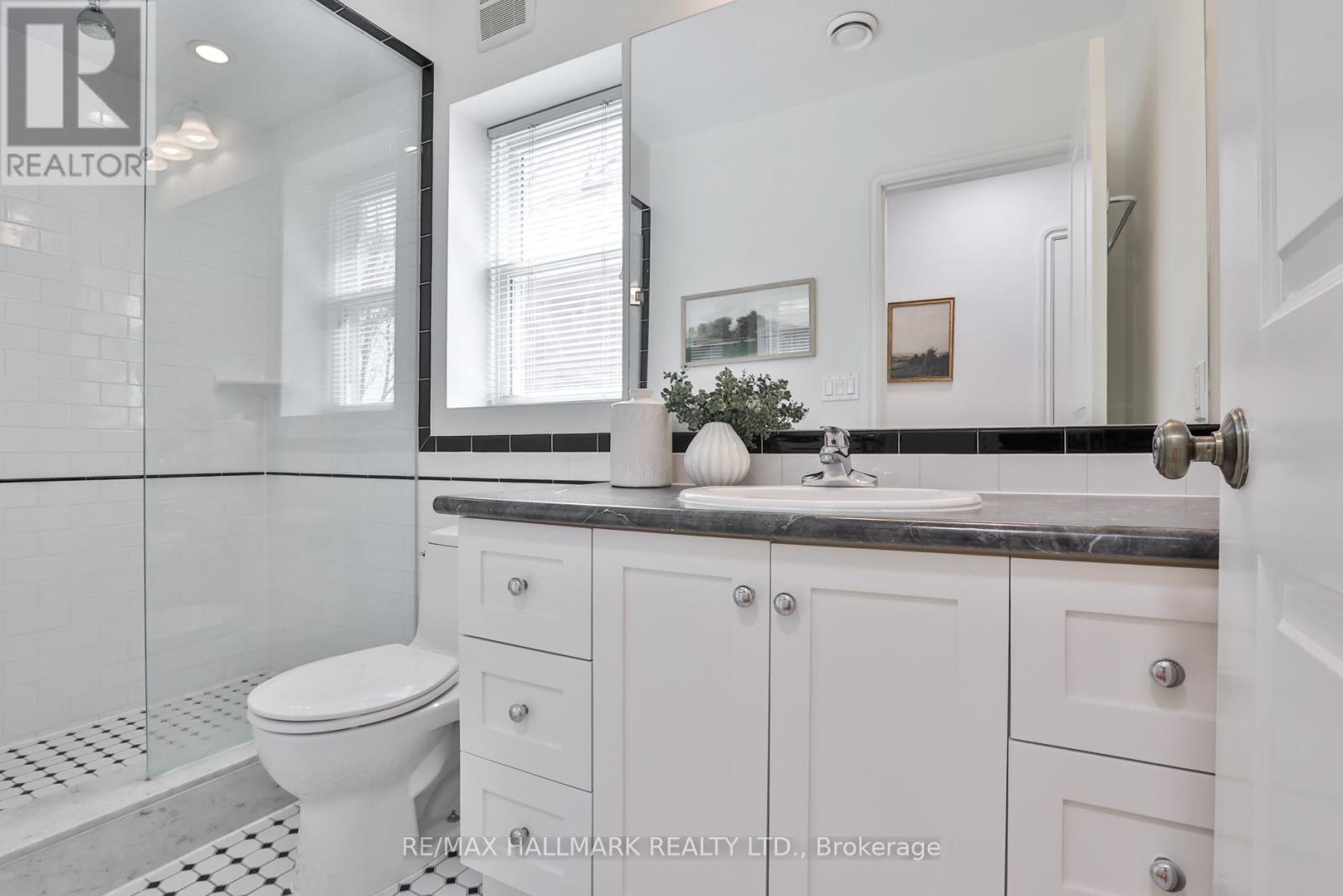 140 Everden Road, Toronto, Ontario  M6C 3K9 - Photo 22 - C13023622