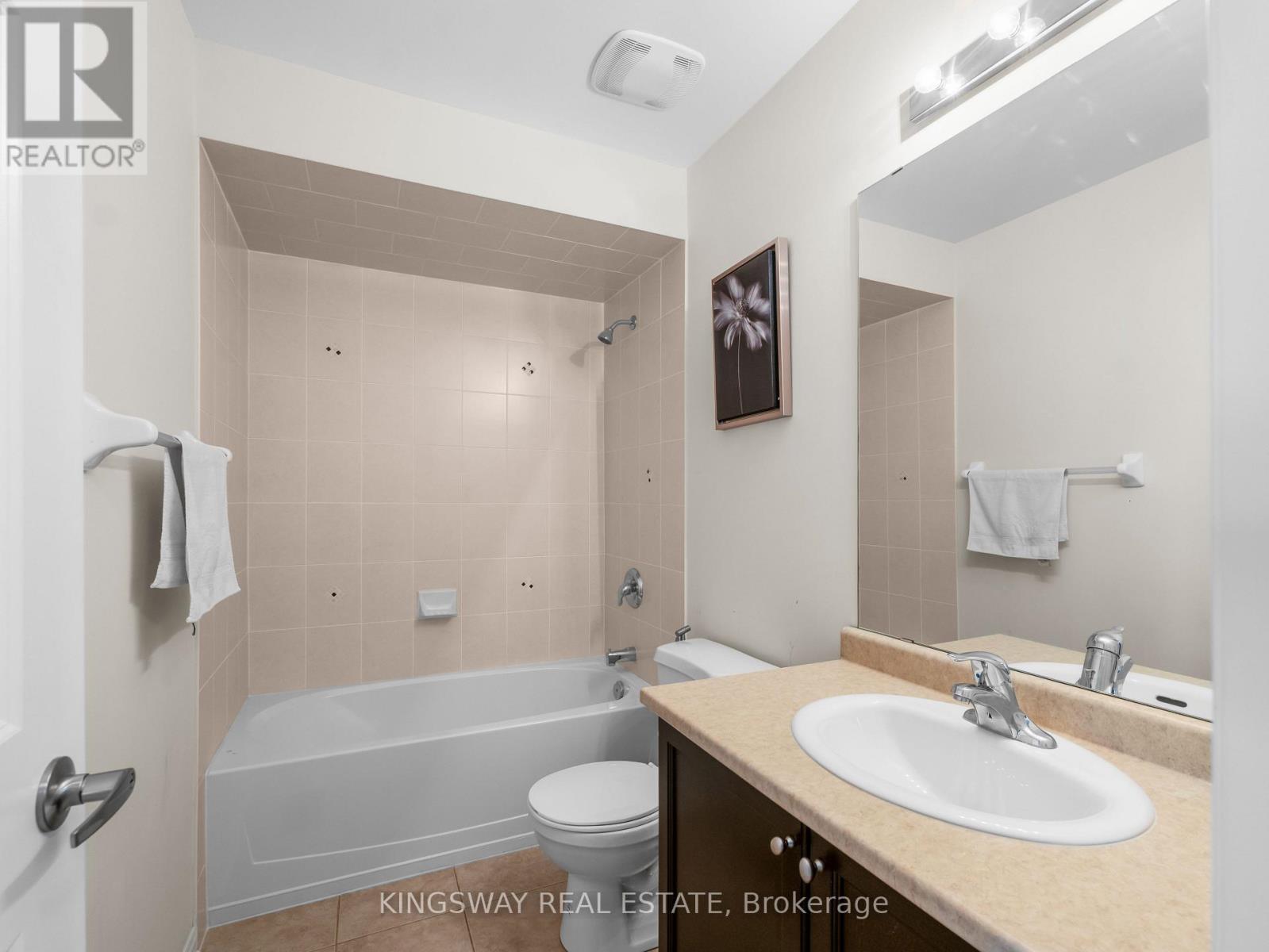 57 Harbourside Drive, Whitby, Ontario  L1N 0H5 - Photo 12 - E13018610