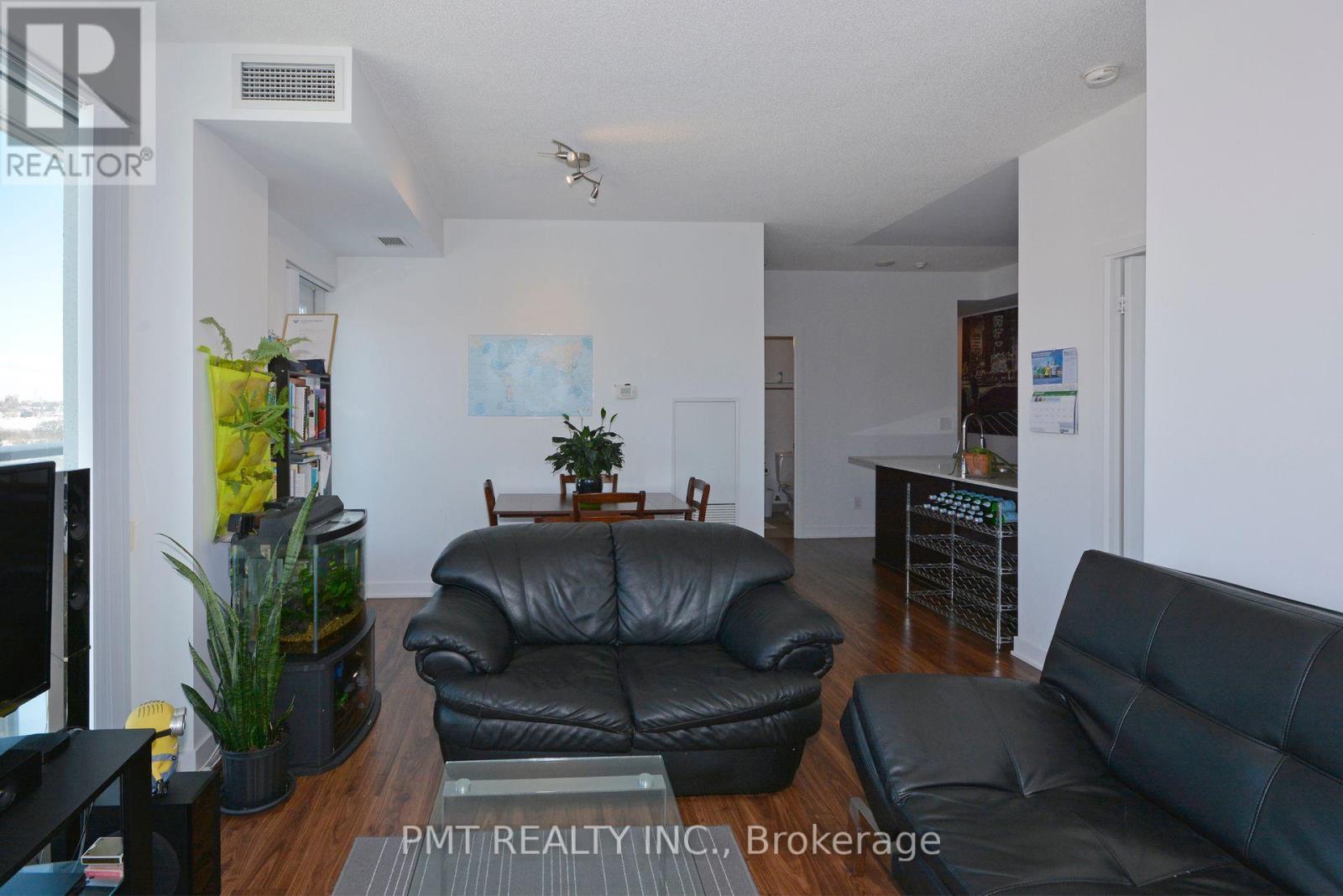 1203 - 260 Sackville Street, Toronto, Ontario  M5A 0B3 - Photo 3 - C13023666