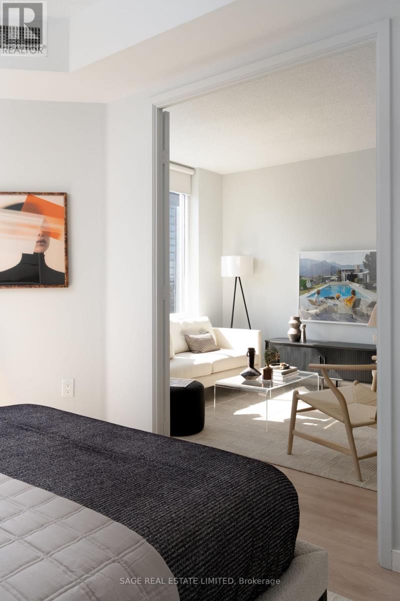 1713 - 85 Bloor Street E, Toronto, Ontario  M4W 3Y1 - Photo 13 - C13023688