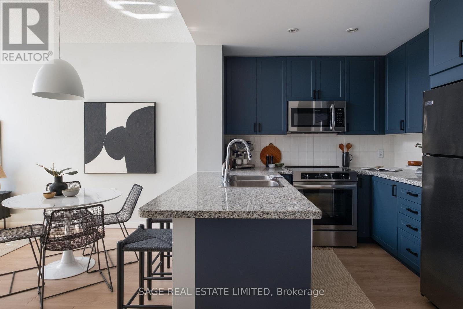 1713 - 85 Bloor Street E, Toronto, Ontario  M4W 3Y1 - Photo 5 - C13023688