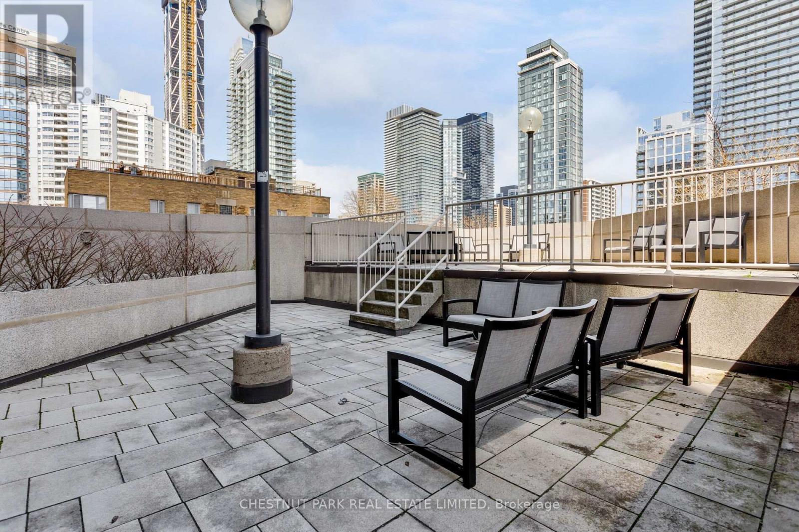 1408 - 1001 Bay Street, Toronto, Ontario  M5S 3A6 - Photo 26 - C13023706