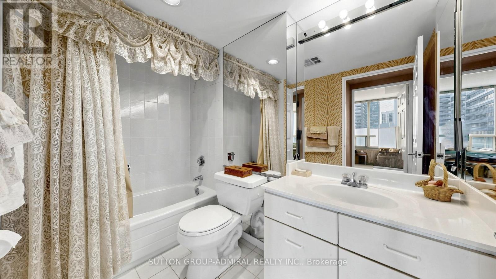 610 - 30 Greenfield Avenue, Toronto, Ontario  M2N 6N3 - Photo 26 - C13023720