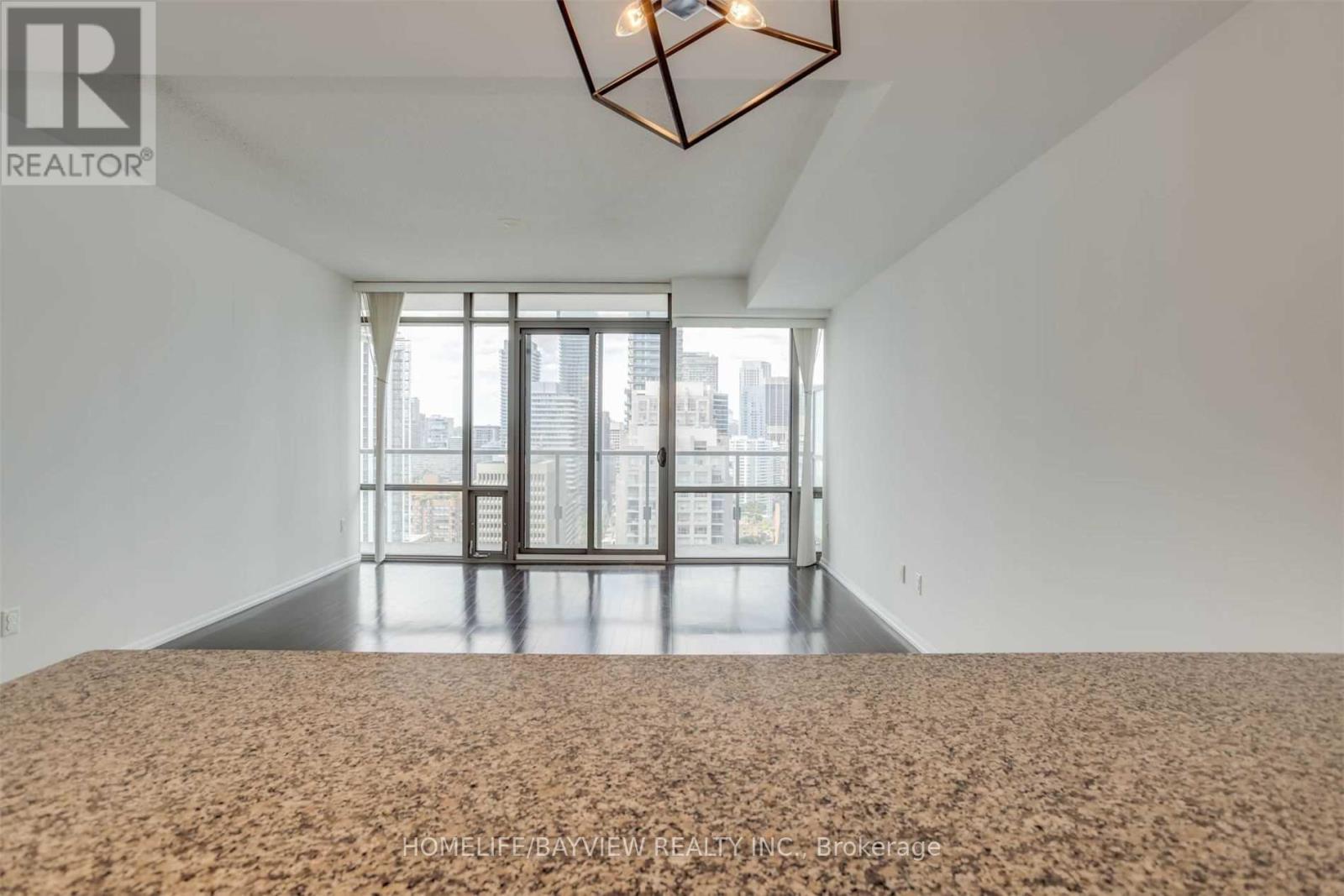 2904 - 37 Grosvenor Street, Toronto, Ontario  M4Y 3G5 - Photo 5 - C13023742