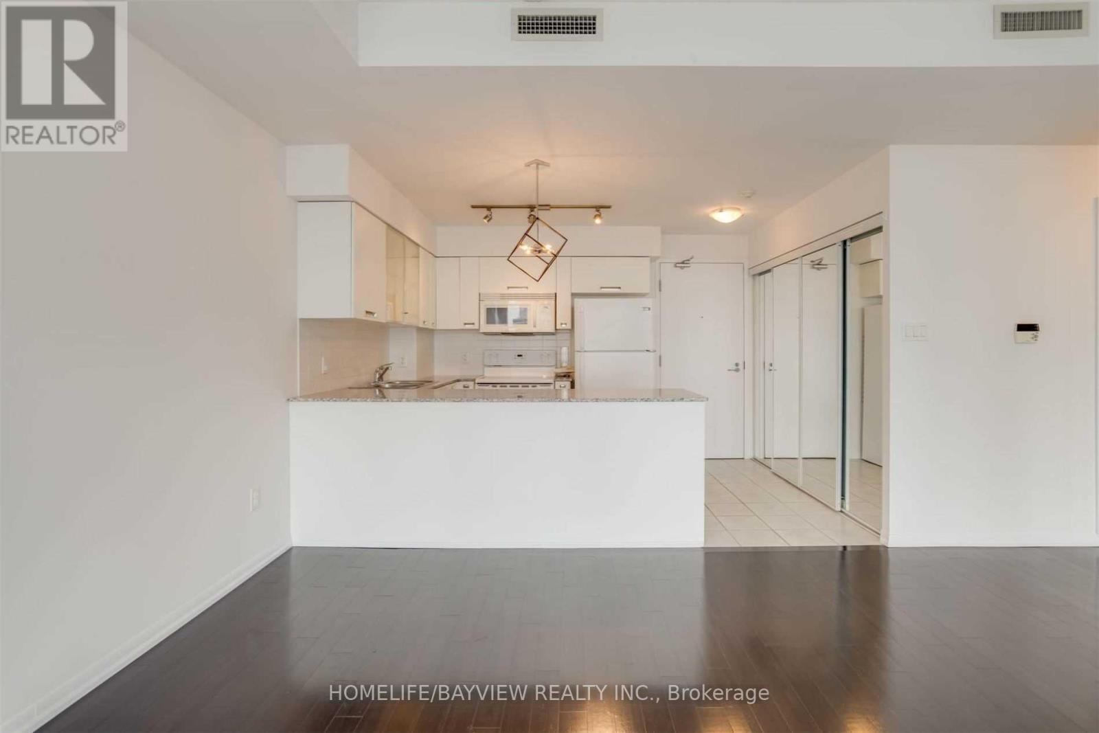 2904 - 37 Grosvenor Street, Toronto, Ontario  M4Y 3G5 - Photo 6 - C13023742