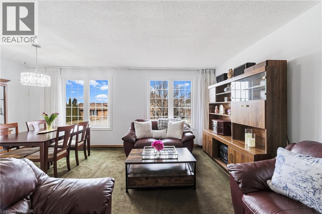 222 Greencedar Drive, Hamilton, Ontario  L9C 6W6 - Photo 5 - 40815070