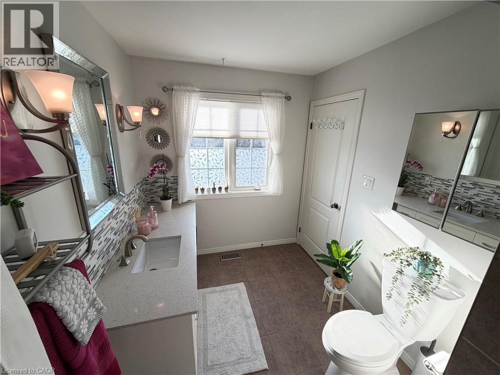 7 Southside Place Unit# 58, Hamilton, Ontario  L9C 7W6 - Photo 27 - 40818933