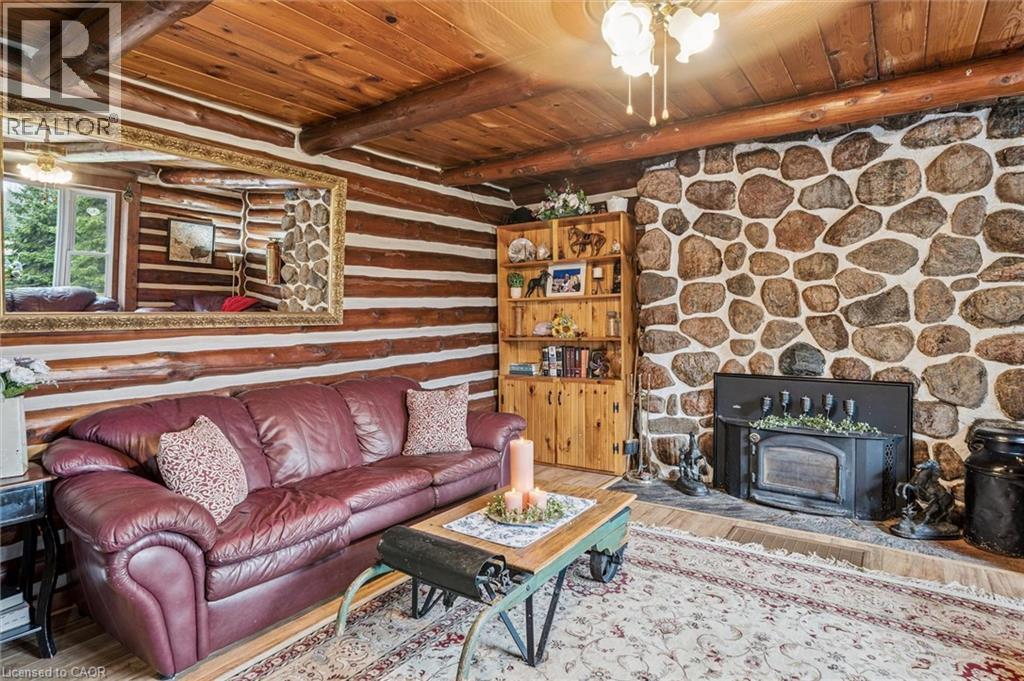 411a Peggs Mountain Road, Burk's Falls, Ontario  P0A 1C0 - Photo 5 - 40822469