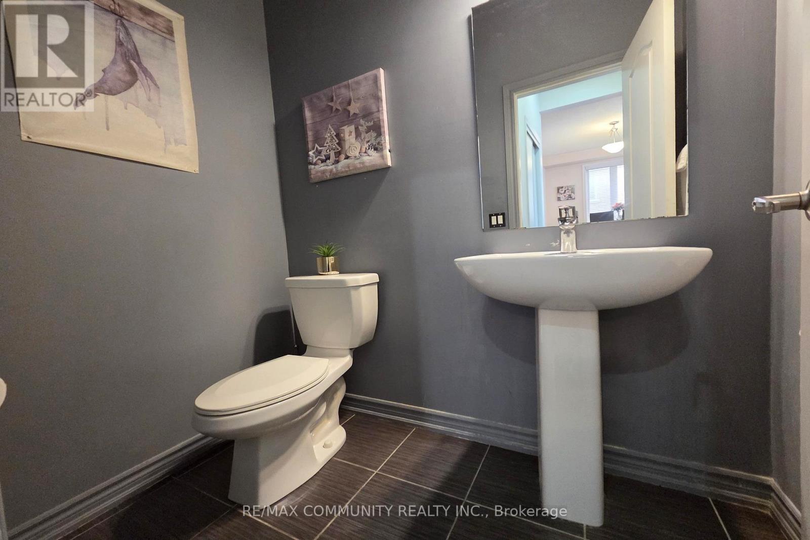 293 Pimlico Drive, Oshawa, Ontario  L1H 7K4 - Photo 13 - E13023632