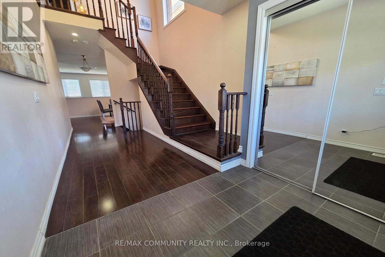 293 Pimlico Drive, Oshawa, Ontario  L1H 7K4 - Photo 14 - E13023632