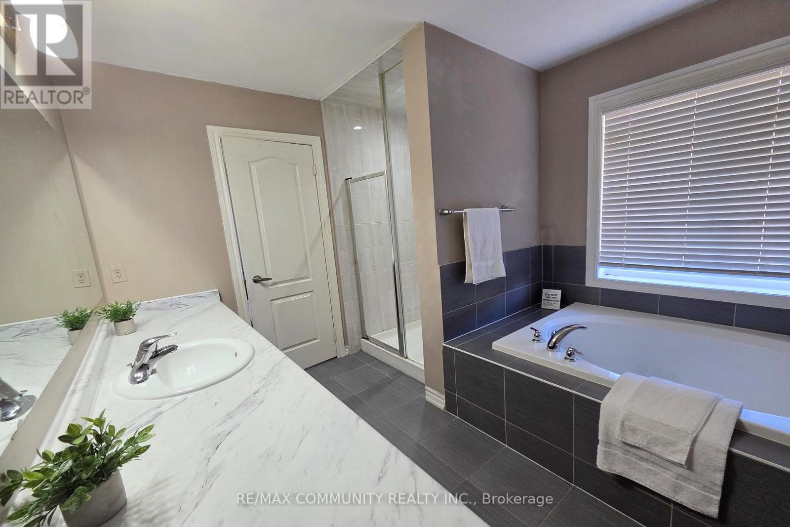 293 Pimlico Drive, Oshawa, Ontario  L1H 7K4 - Photo 21 - E13023632