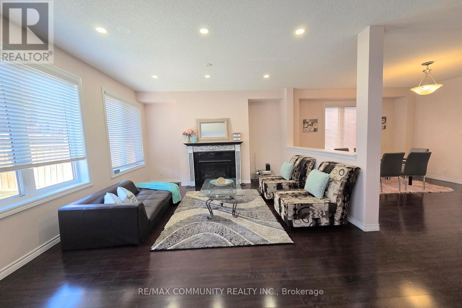 293 Pimlico Drive, Oshawa, Ontario  L1H 7K4 - Photo 8 - E13023632