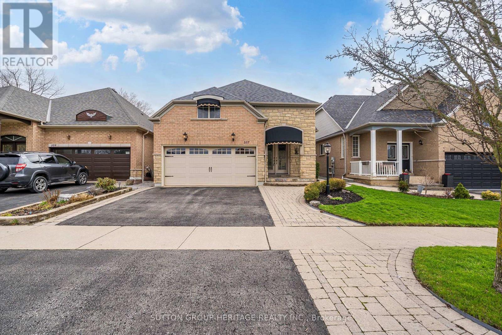 107 MACKEY DRIVE, Whitby, Ontario
