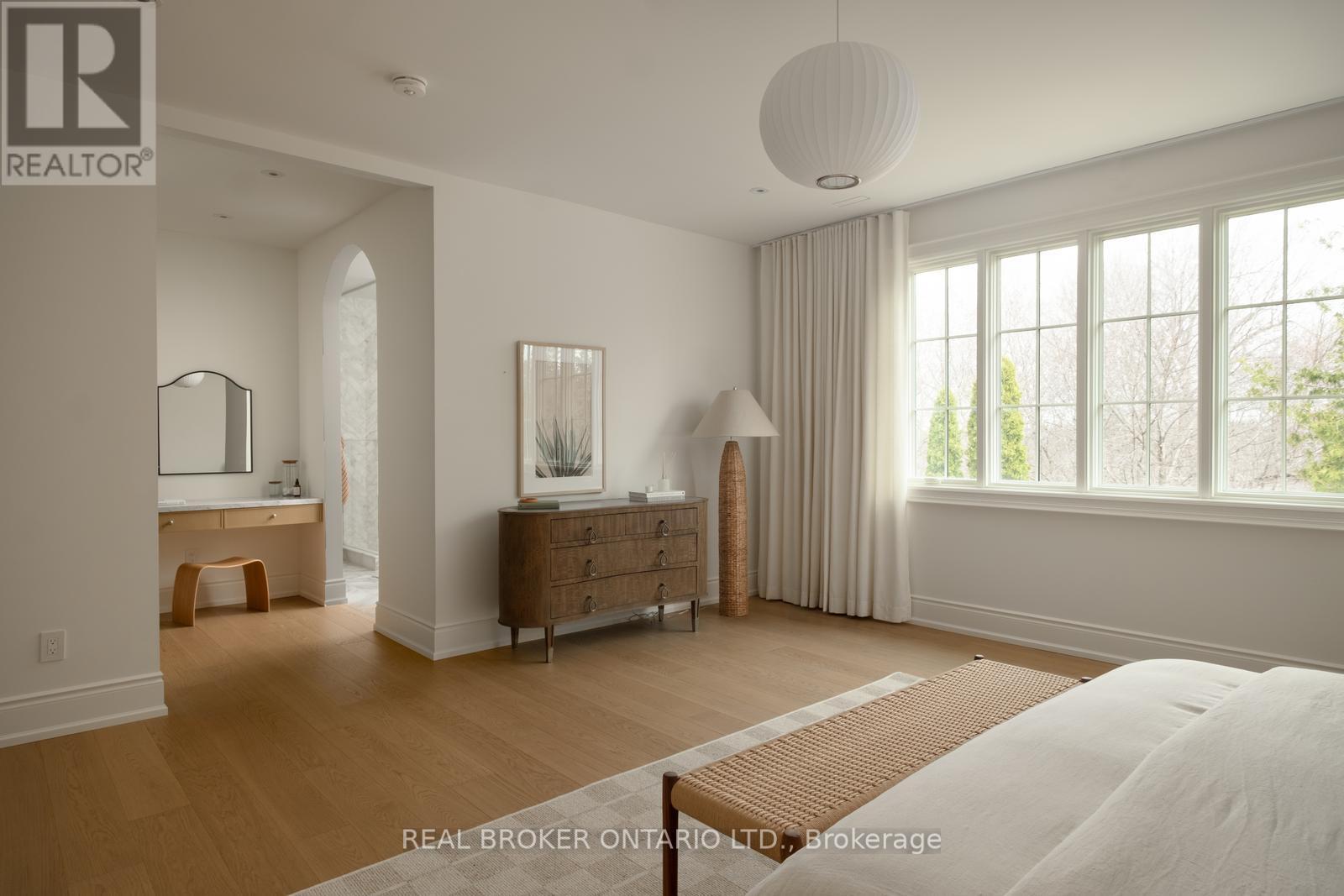 16 Glenshaw Crescent, Toronto, Ontario  M4B 2C9 - Photo 27 - E13023744