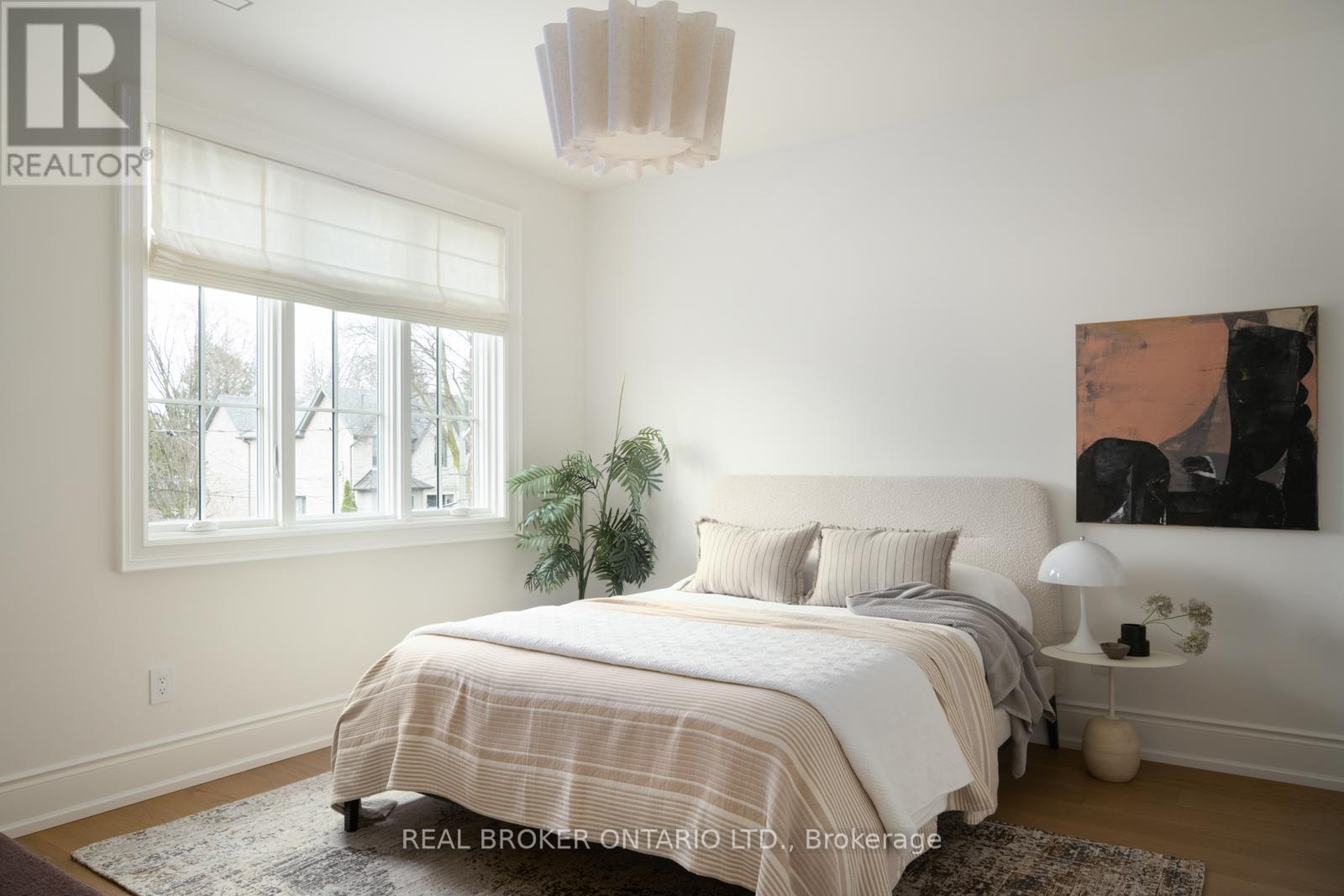 16 Glenshaw Crescent, Toronto, Ontario  M4B 2C9 - Photo 37 - E13023744