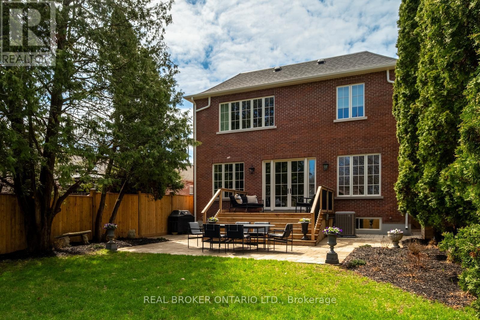 16 Glenshaw Crescent, Toronto, Ontario  M4B 2C9 - Photo 47 - E13023744
