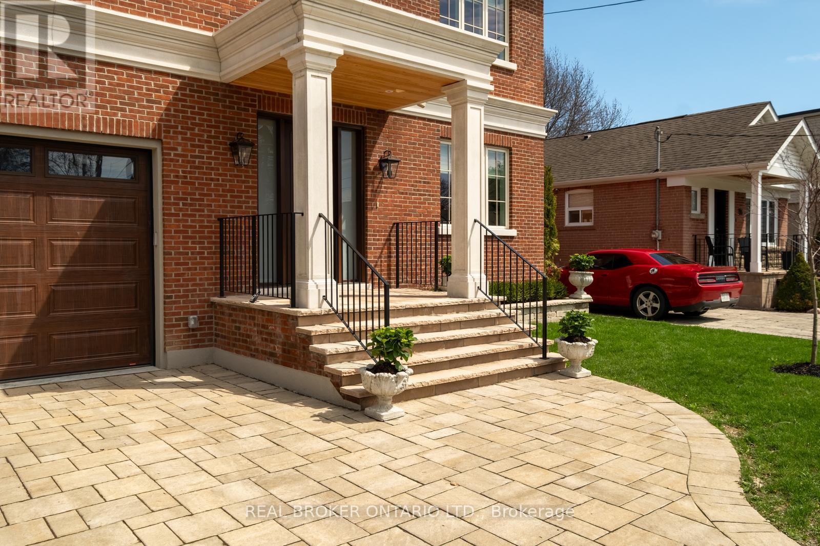 16 Glenshaw Crescent, Toronto, Ontario  M4B 2C9 - Photo 50 - E13023744