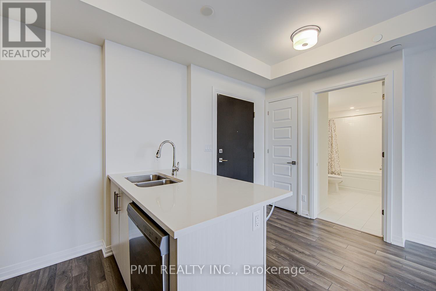 517 - 58 Adam Sellers Street, Markham, Ontario  L6B 1P5 - Photo 6 - N13023626