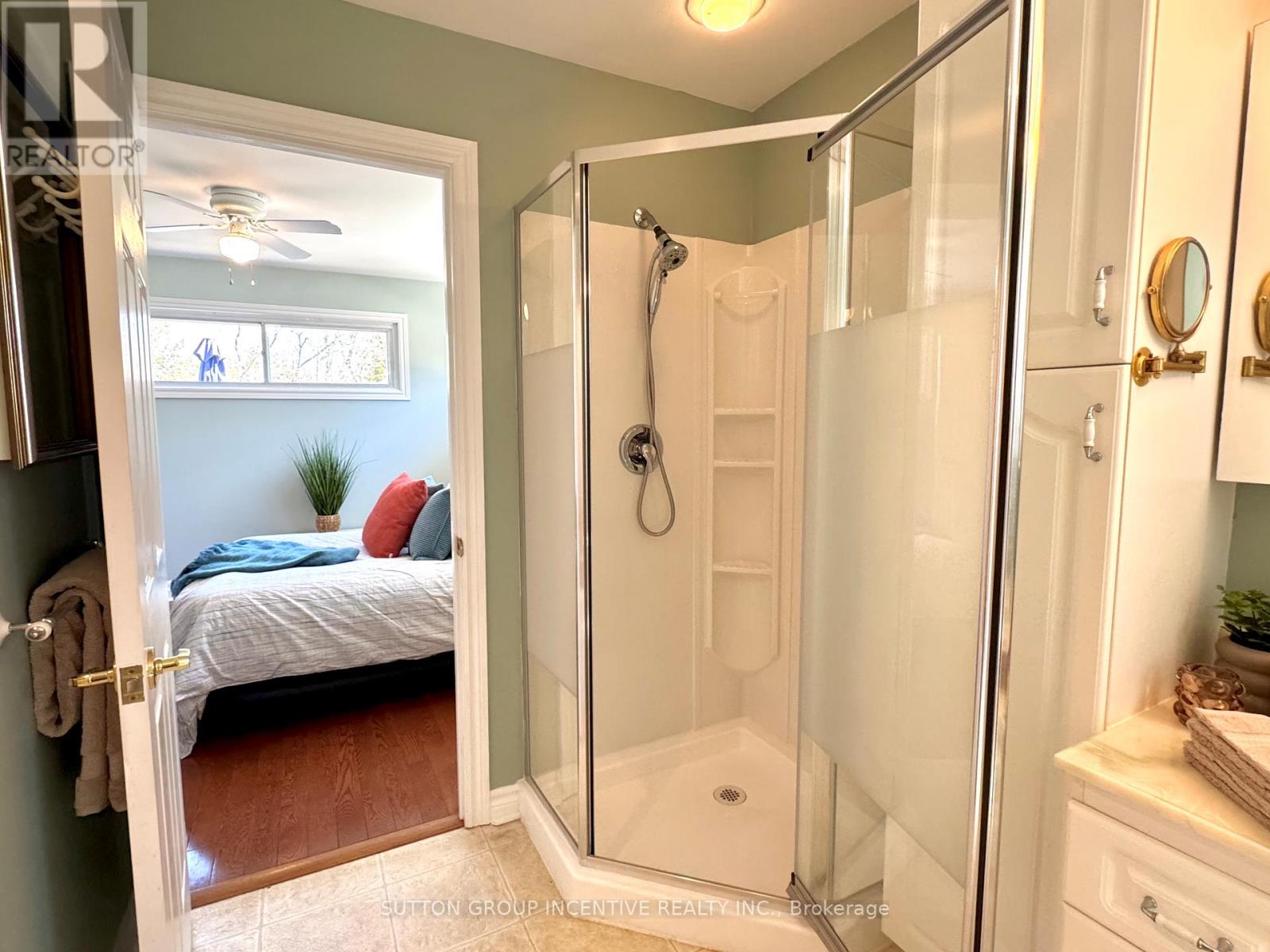 3 Melody Lane, Georgina, Ontario  L0E 1L0 - Photo 22 - N13023646