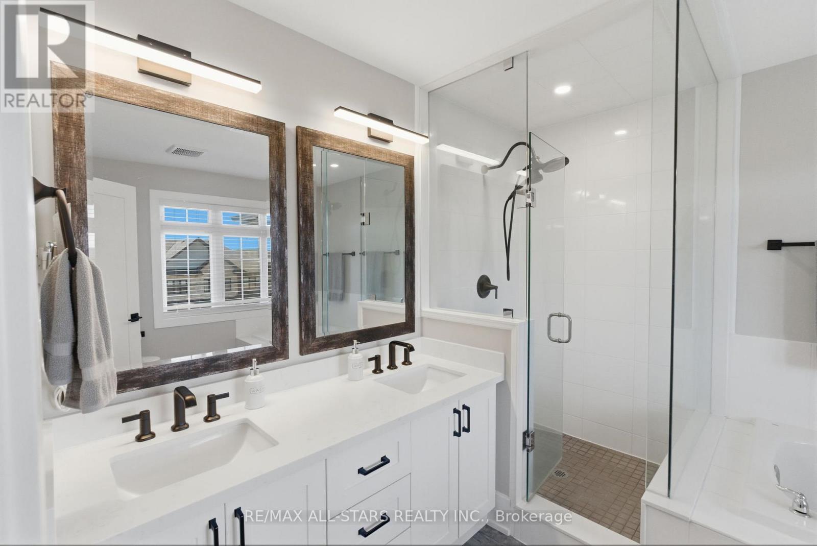 7 Gord Matthews Way, Uxbridge, Ontario  L9P 0E9 - Photo 25 - N13023654