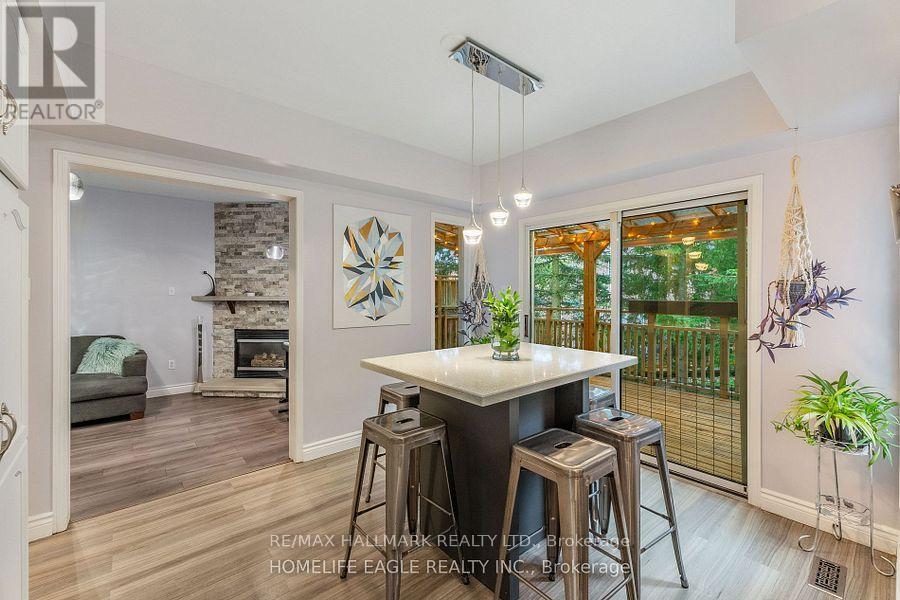 410 Clearmeadow Boulevard, Newmarket, Ontario  L3X 2C7 - Photo 11 - N13023662