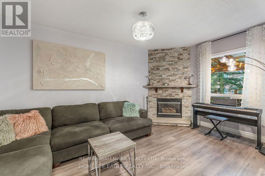 410 Clearmeadow Boulevard, Newmarket, Ontario  L3X 2C7 - Photo 15 - N13023662