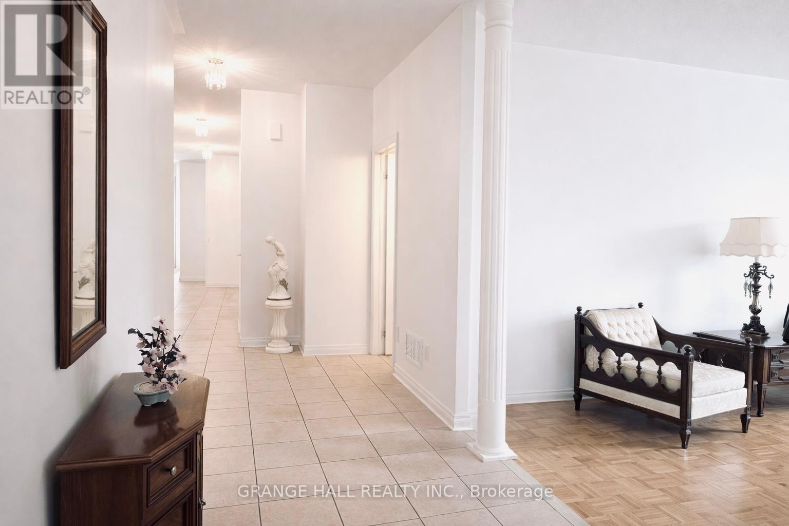 203 Starling Boulevard, Vaughan, Ontario  L4H 3J4 - Photo 3 - N13023726