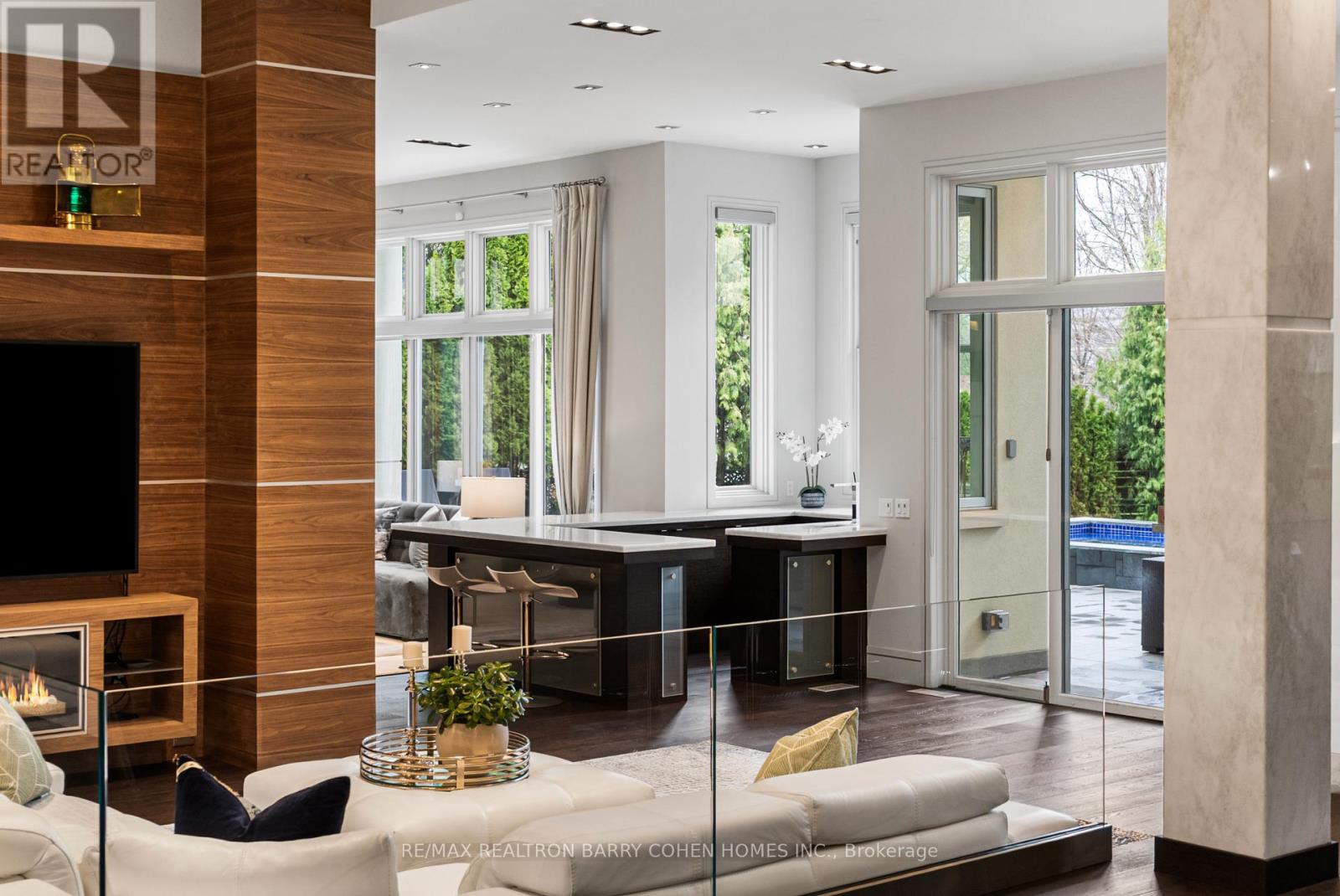 19 Maryvale Crescent, Richmond Hill, Ontario  L4C 6P6 - Photo 10 - N13023760