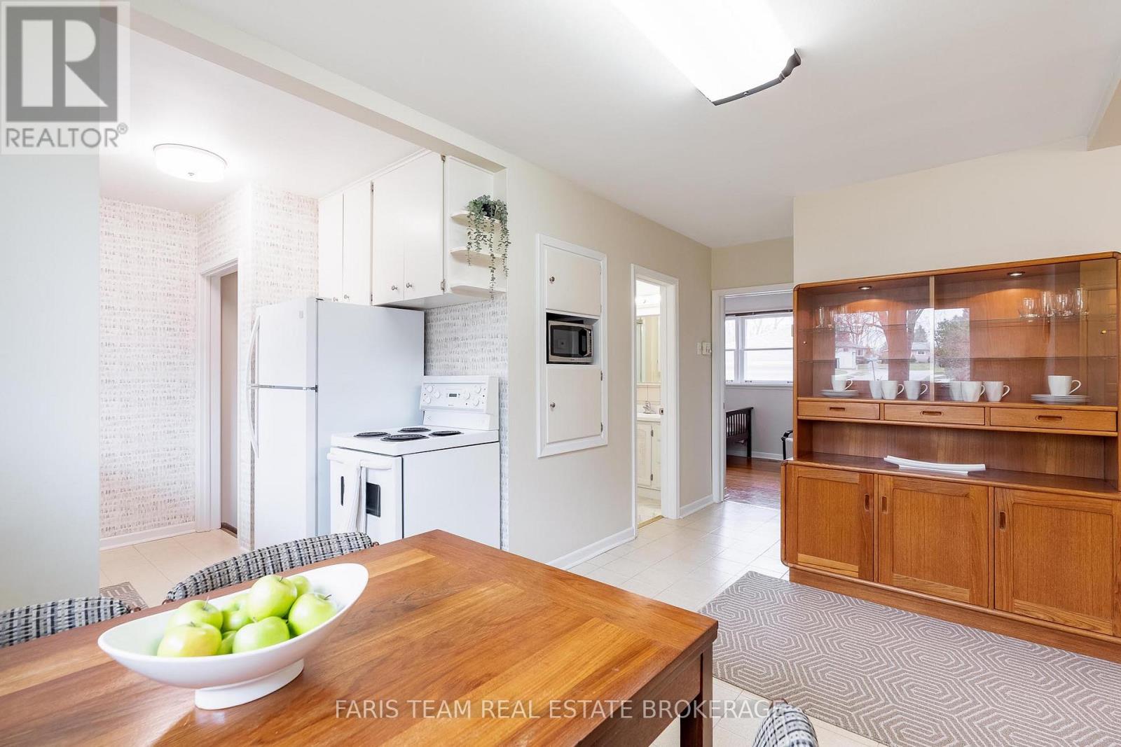 12 Marion Crescent, Barrie, Ontario  L4M 2L3 - Photo 12 - S13023684