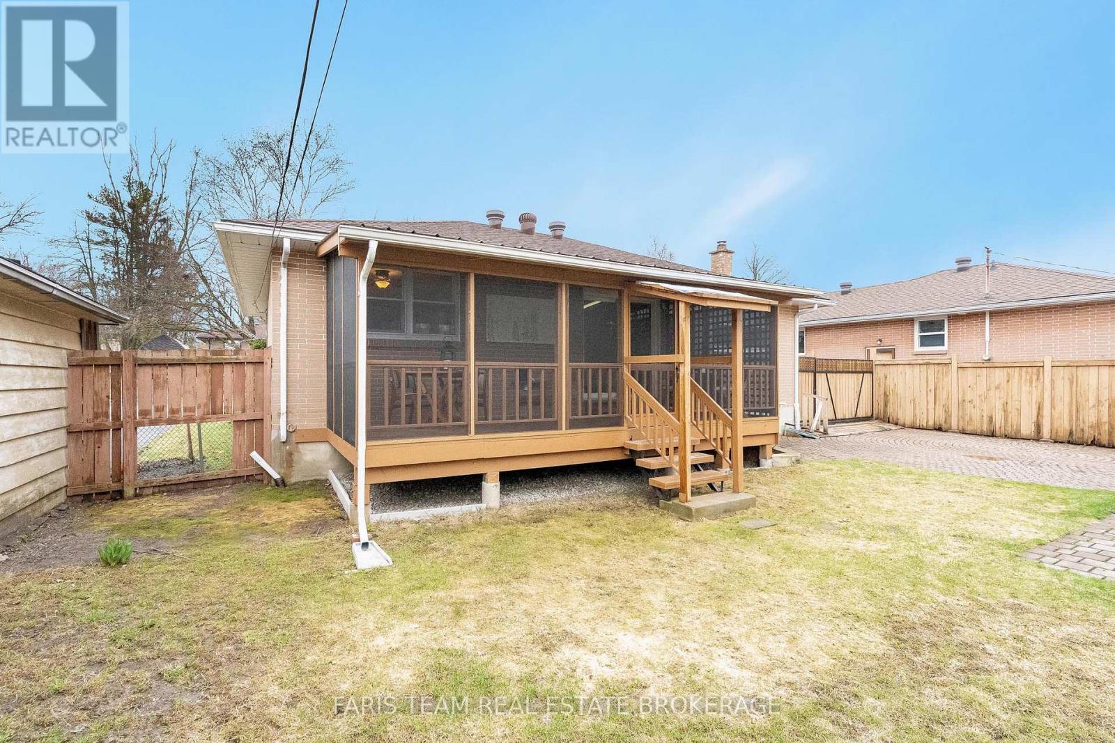 12 Marion Crescent, Barrie, Ontario  L4M 2L3 - Photo 37 - S13023684