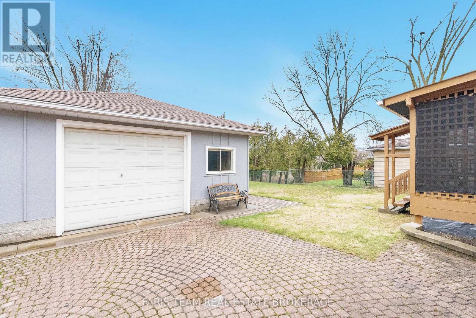 12 Marion Crescent, Barrie, Ontario  L4M 2L3 - Photo 40 - S13023684