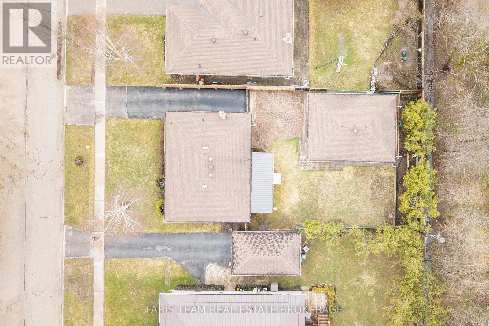 12 Marion Crescent, Barrie, Ontario  L4M 2L3 - Photo 45 - S13023684