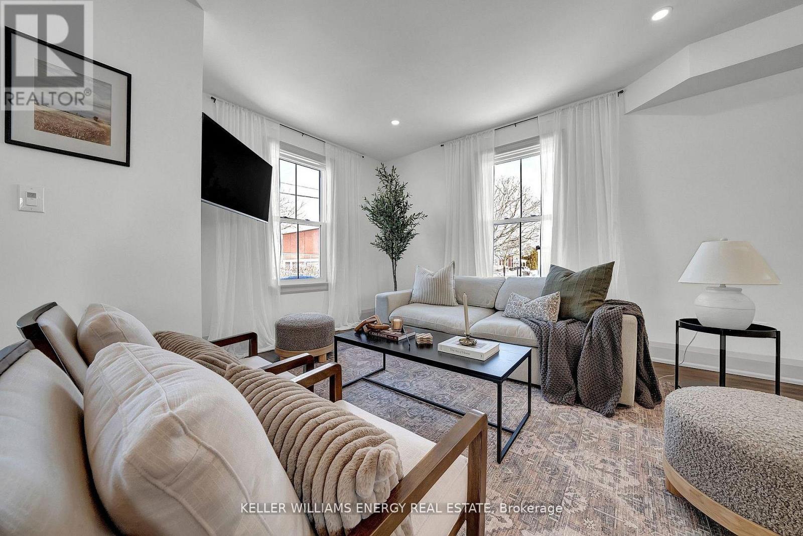 186 Durham Street, Cobourg, Ontario  K9A 3H6 - Photo 10 - X12811340