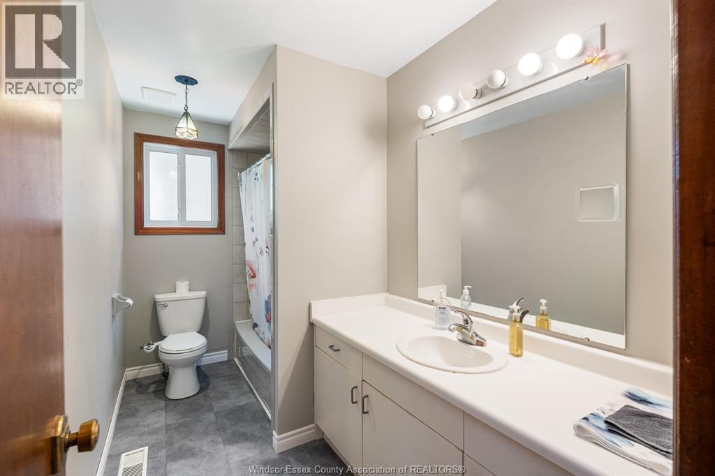 12510 Little River Boulevard, Tecumseh, Ontario  N8N 4H3 - Photo 20 - 26008408