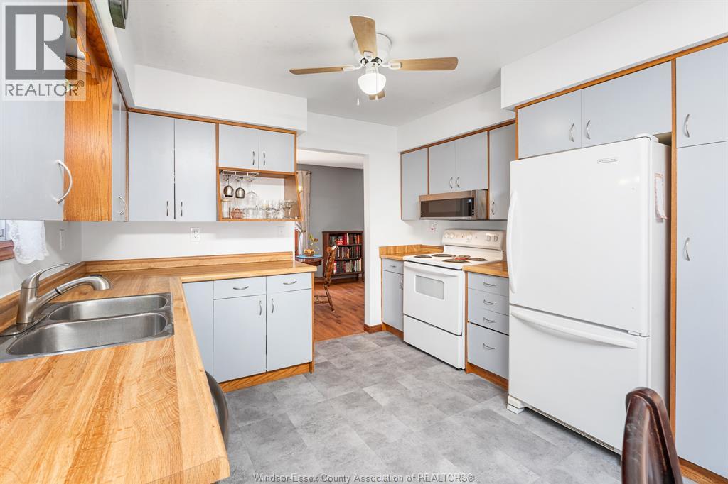 12510 Little River Boulevard, Tecumseh, Ontario  N8N 4H3 - Photo 3 - 26008408