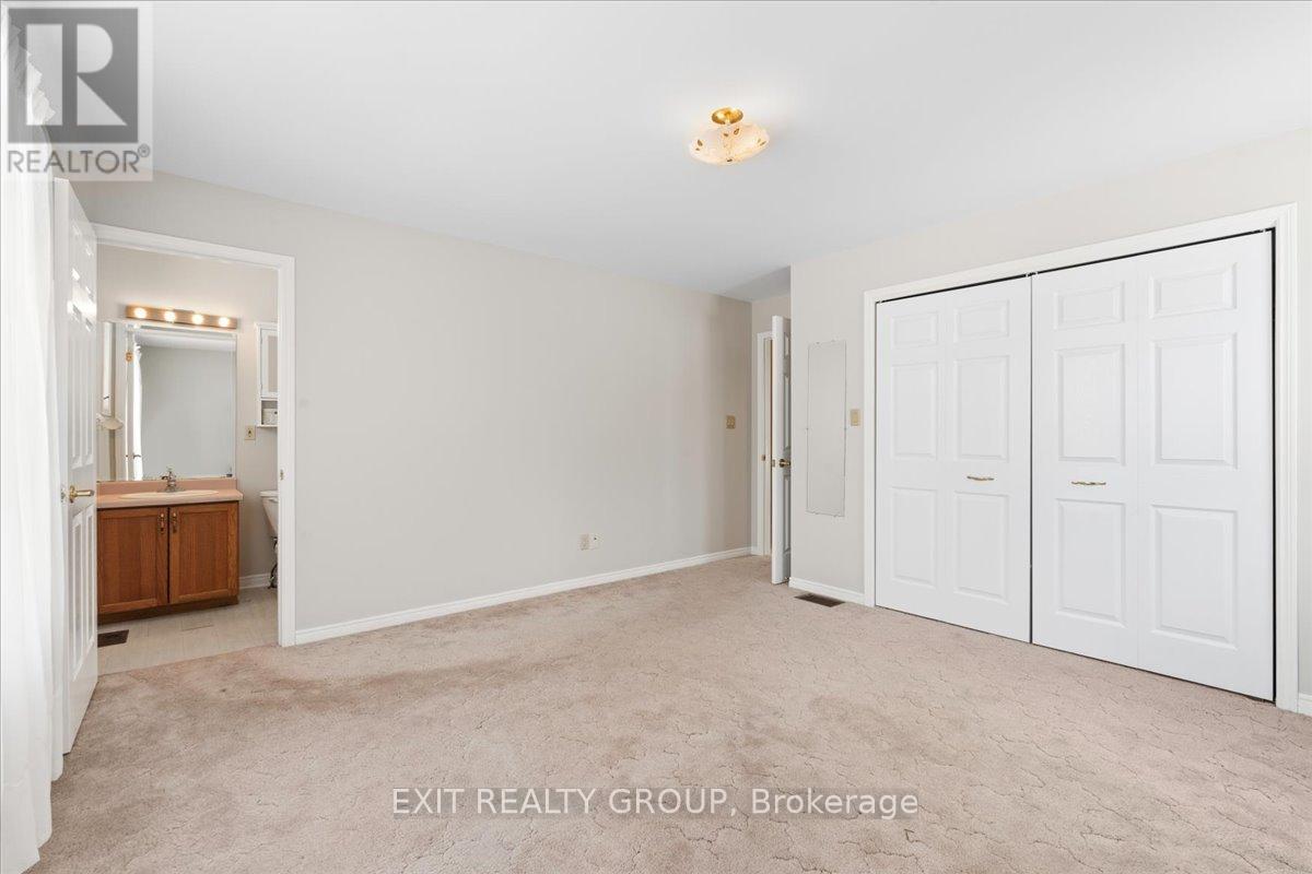 1162 County Rd 3, Prince Edward County, Ontario  K8N 4Z1 - Photo 22 - X12998226