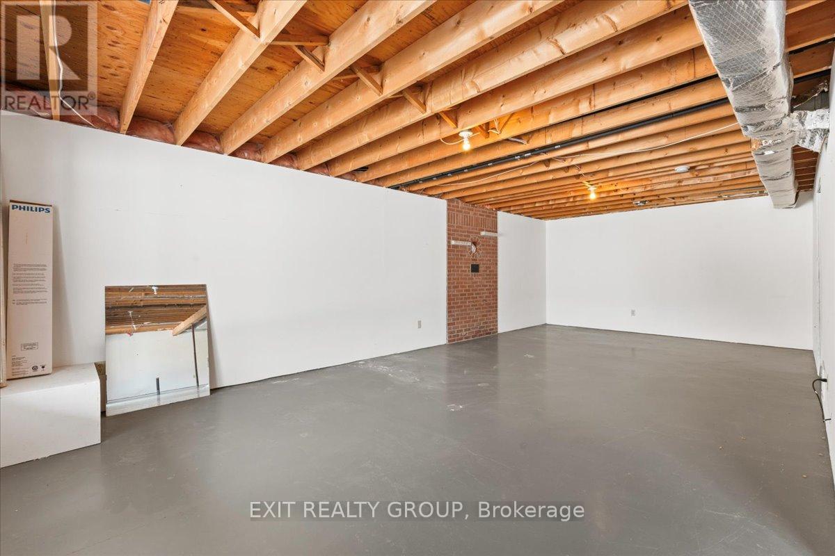 1162 County Rd 3, Prince Edward County, Ontario  K8N 4Z1 - Photo 27 - X12998226