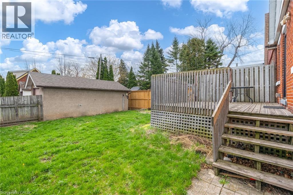 118 Cameron Avenue N, Hamilton, Ontario  L8H 4Z2 - Photo 29 - 40822645