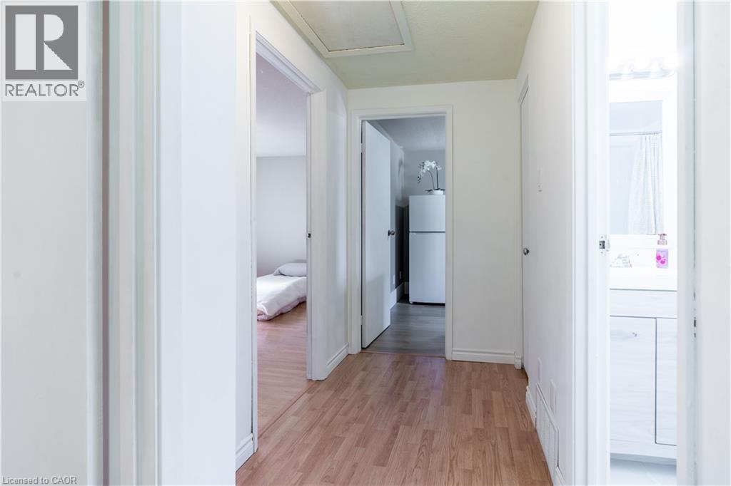 232 Cedarwoods Crescent, Kitchener, Ontario  N2C 2J8 - Photo 9 - 40822637