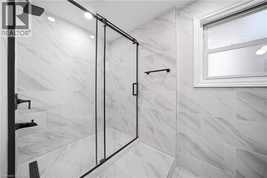 7238 Parkdale Street, Niagara Falls, Ontario  L2E 5P3 - Photo 17 - 40822430