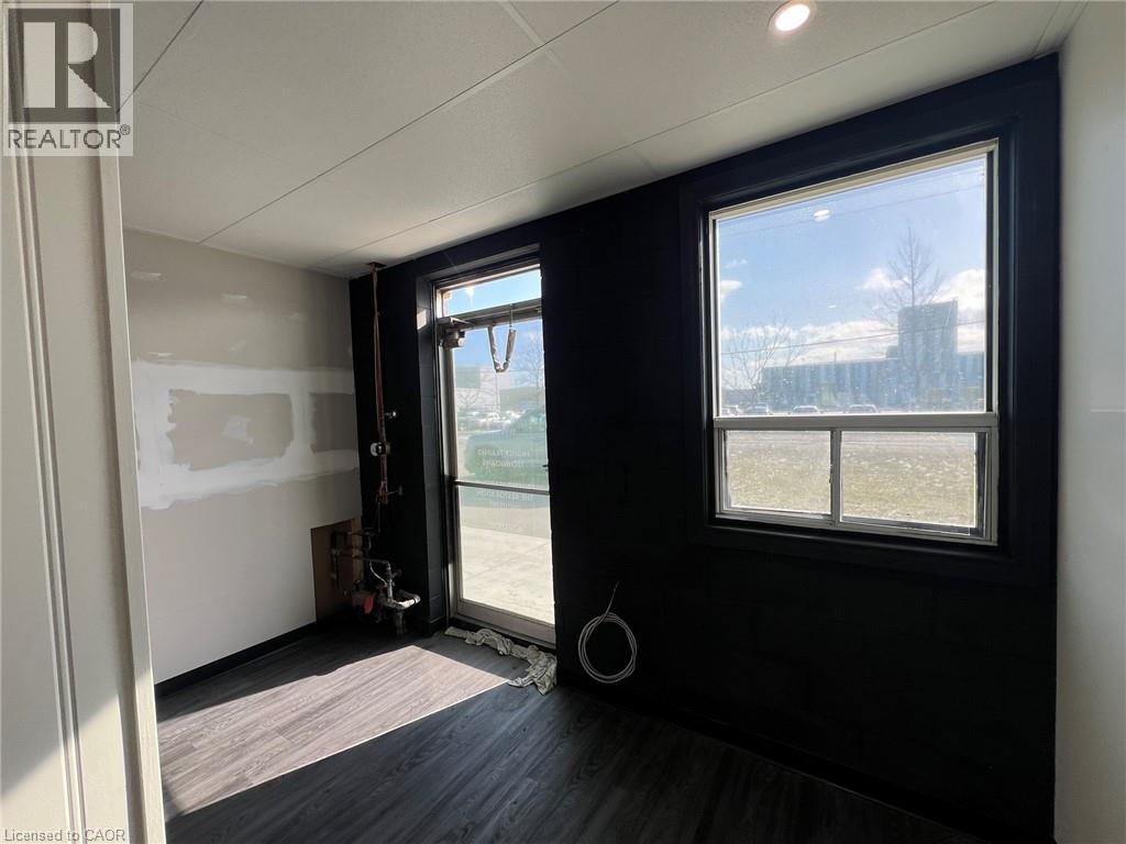 229 Lanark Street Unit# 1, Hamilton, Ontario  L8E 2Z9 - Photo 4 - 40822360