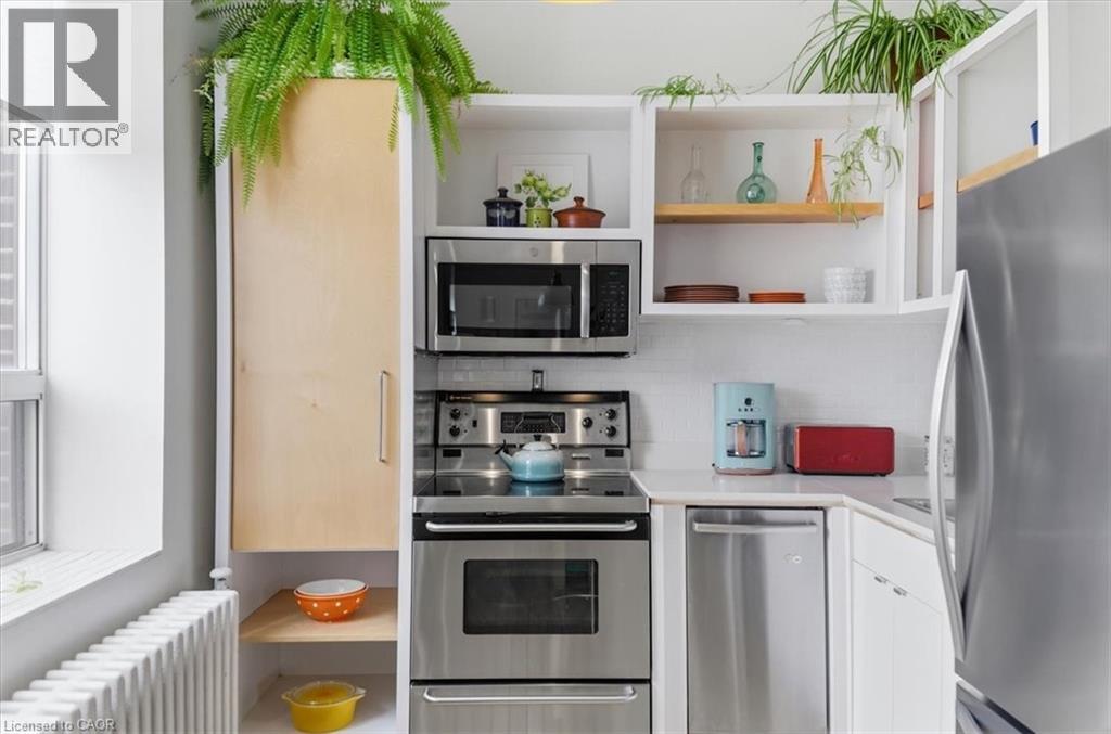 326 Carlaw Avenue Unit# 211, Toronto, Ontario  M4M 3N8 - Photo 17 - 40822250