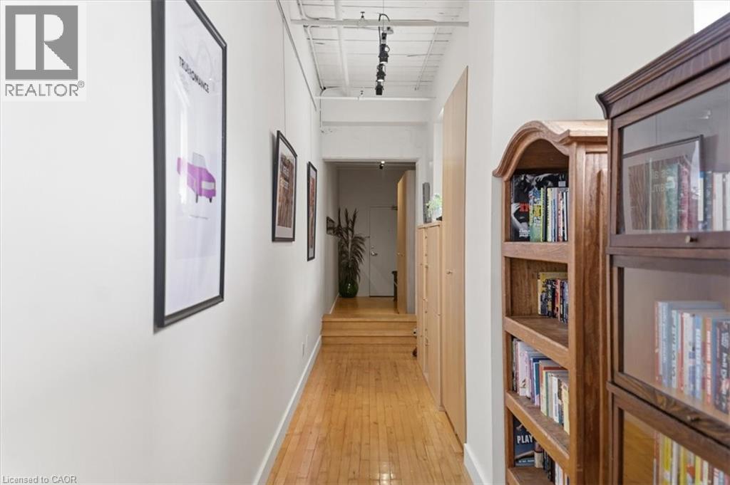 326 Carlaw Avenue Unit# 211, Toronto, Ontario  M4M 3N8 - Photo 4 - 40822250