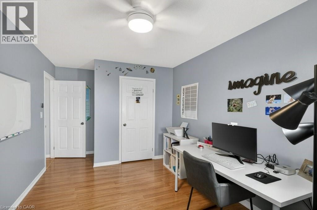 7 Perthshire Court, Hamilton, Ontario  L9B 2H1 - Photo 23 - 40822177