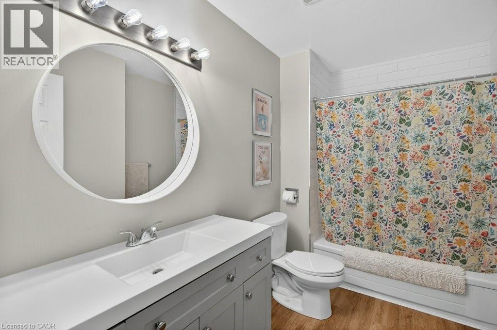 7 Perthshire Court, Hamilton, Ontario  L9B 2H1 - Photo 27 - 40822177