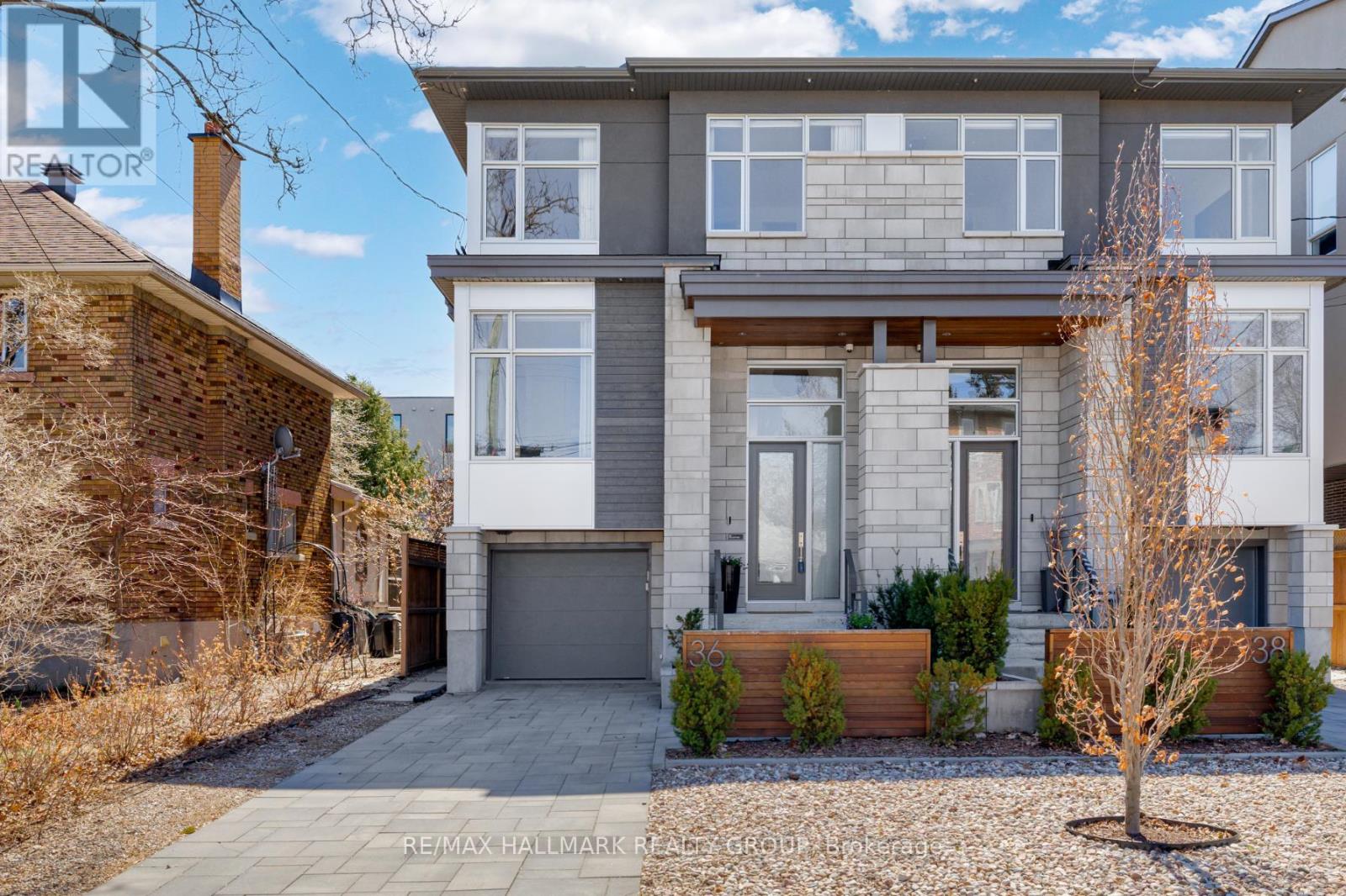 36 KENORA STREET, Ottawa, Ontario